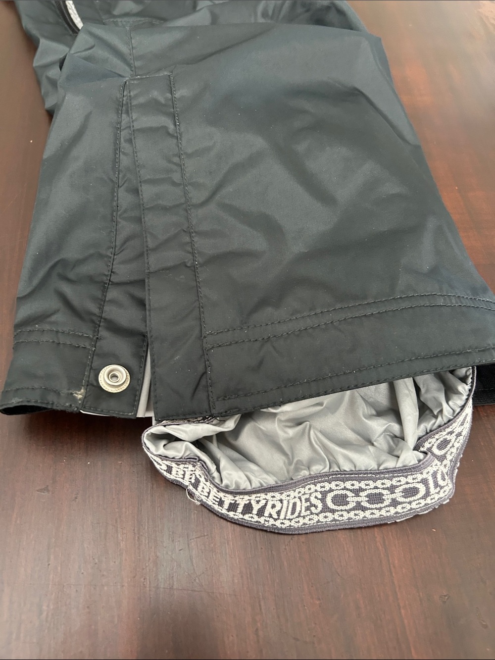 Betty Rides Black Insulated Ski Snowboard Pants Vented Women's Size S - Picture 3 of 16